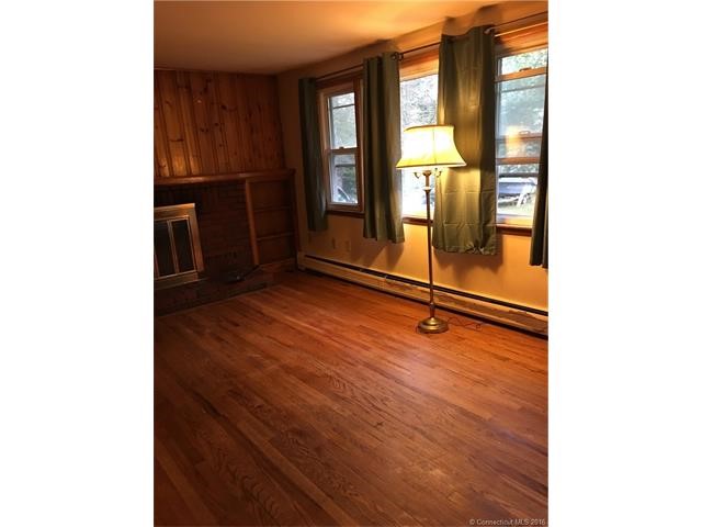 967New Haven Rd, Durham, CT 06422