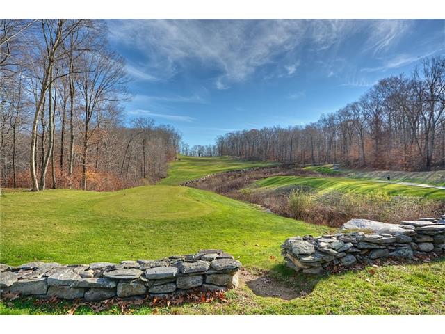 305Fox Hopyard Rd, E Haddam, CT 06423
