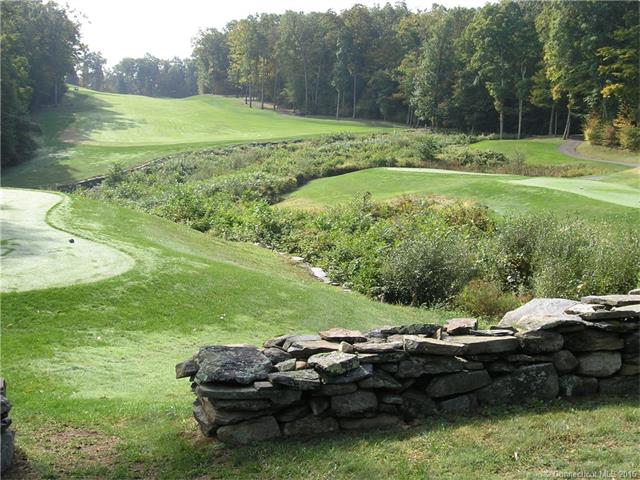 305Fox Hopyard Rd, E Haddam, CT 06423