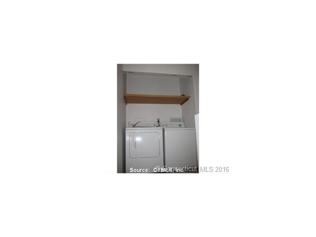 85 North Main St, E Hampton, CT 06424