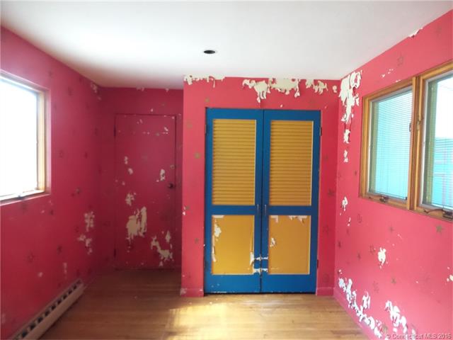110 Hog Hill Rd, E Hampton, CT 06424