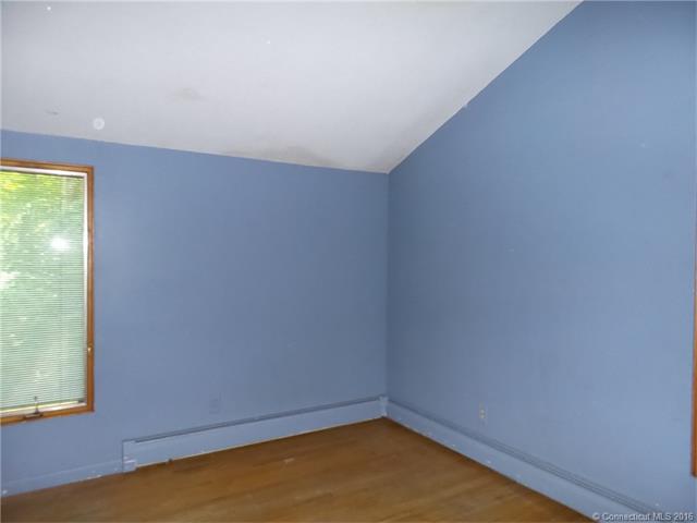 110 Hog Hill Rd, E Hampton, CT 06424