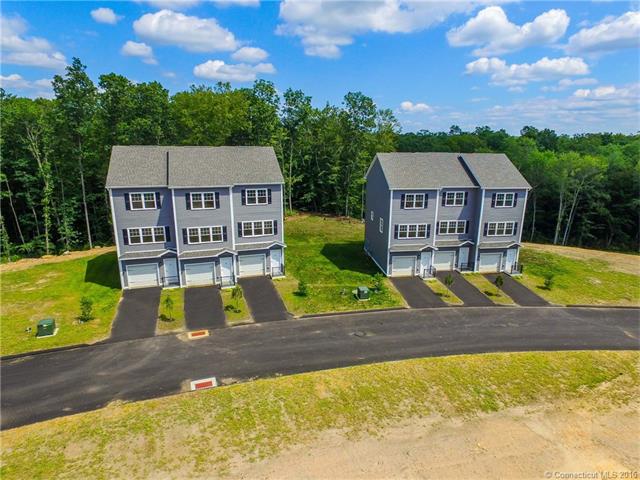 206 East High St, E Hampton, CT 06424
