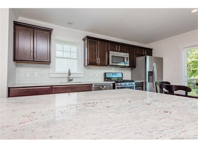 206 East High Street, E Hampton, CT 06424