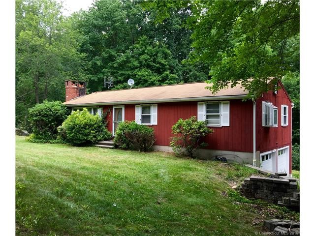 36Country Ln, E Hampton, CT 06424