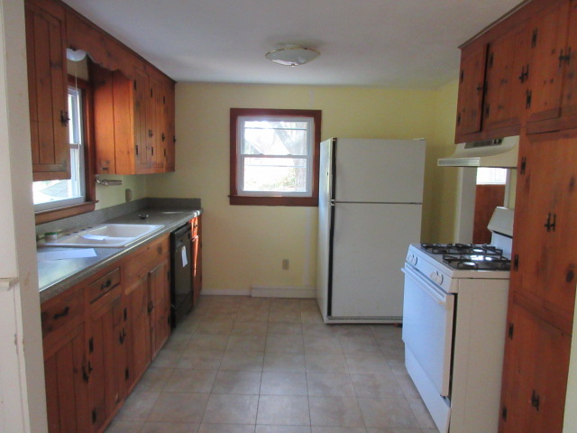 52 Haddam Neck RdEast Hampton, CT, 06424Middlesex County