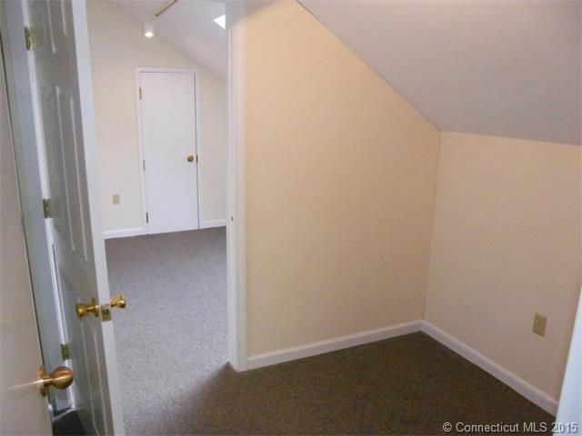 35 Saybrook Rd, Essex, CT 06426