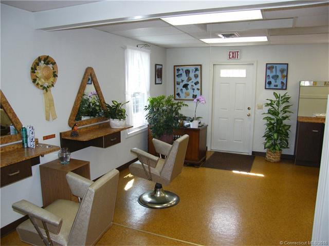 180 Westbrook Rd, Essex, CT 06426
