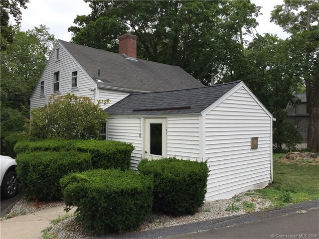 26 Long Hill Rd, Guilford, CT 06437