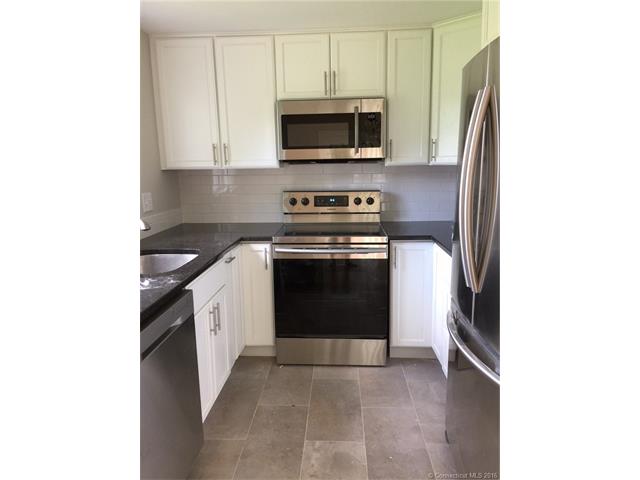 44 River Colony, Guilford, CT 06437