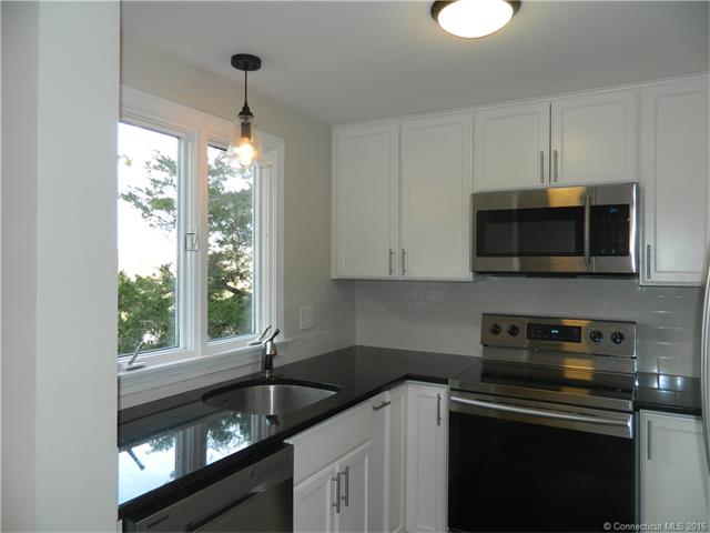 44 River Colony, Guilford, CT 06437