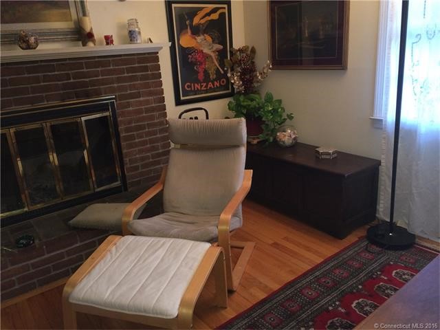 475Saw Mill Rd, Guilford, CT 06437