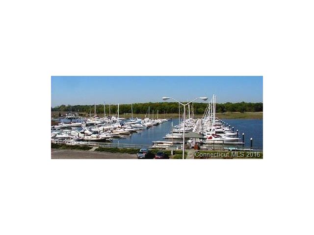 379 Whitfield St, Guilford, CT 06437