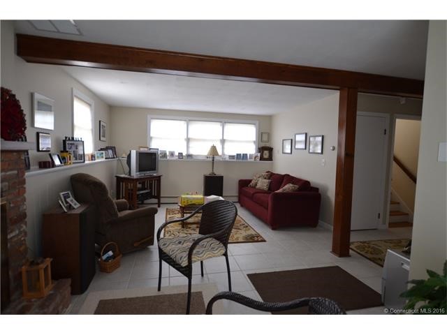 21Pierce Ln, Madison, CT 06443