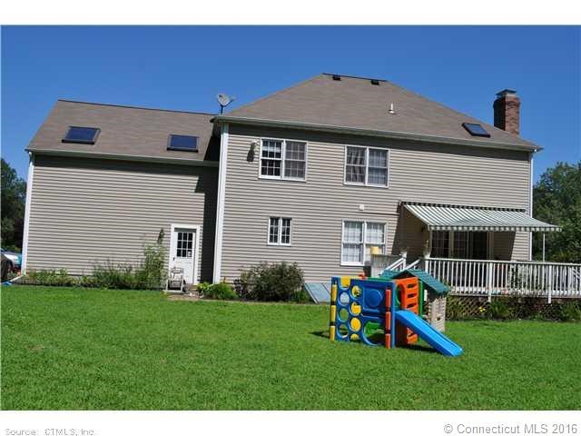 44Buttonball Ln, Madison, CT 06443