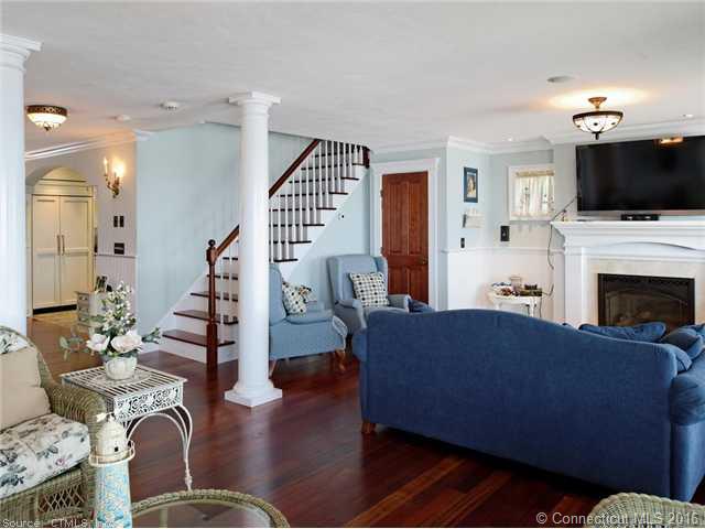 106Middle Beach Rd, Madison, CT 06443