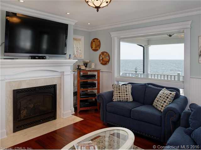 106Middle Beach Rd, Madison, CT 06443