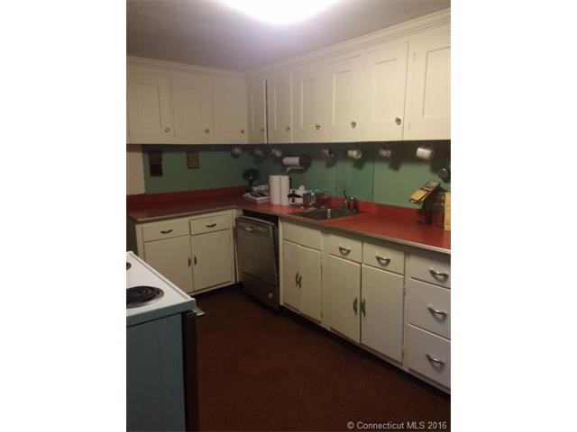 110Race Hill Rd, Madison, CT 06443