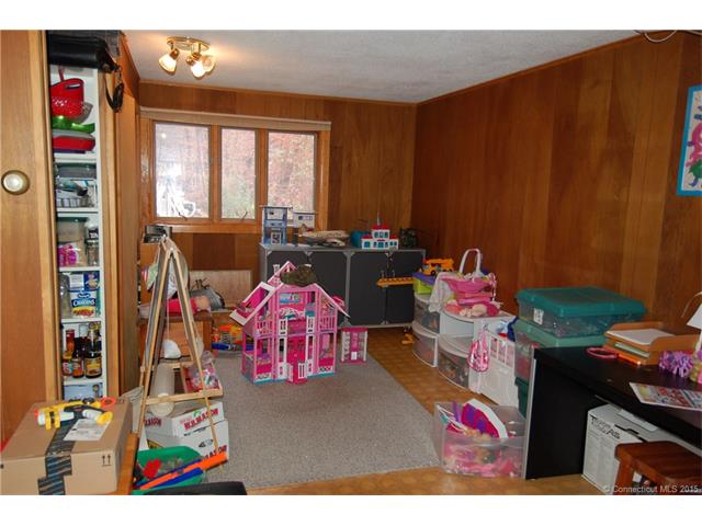 724 Opening Hill Rd, Madison, CT 06443