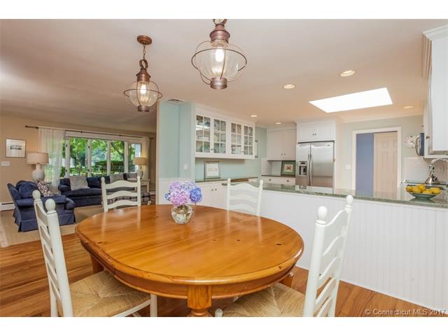 38Tuxis Rd, Madison, CT 06443