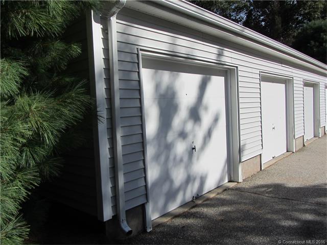 2 Mohawk Trail, Marlborough, CT 06447