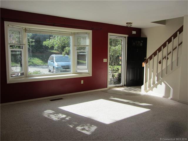 2 Mohawk Trail, Marlborough, CT 06447