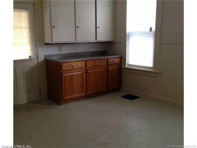 68-70 Liberty St/ 70 1ST FL., Meriden, CT 06450