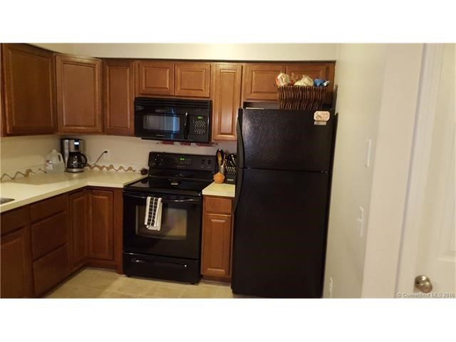 30 Unit # 61Woodland Rdg, Meriden, CT 06450