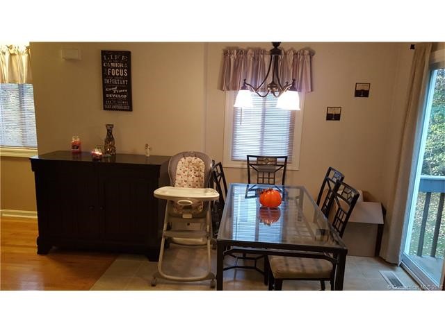 30 Unit # 61Woodland Rdg, Meriden, CT 06450