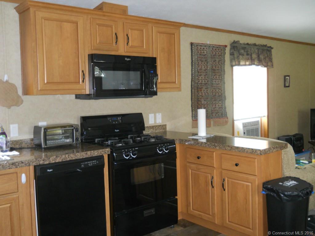 1950 N Broad St #4, Meriden, CT 06450