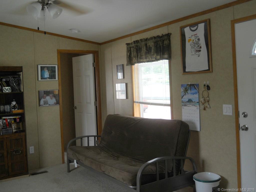 1950 N Broad St #4, Meriden, CT 06450