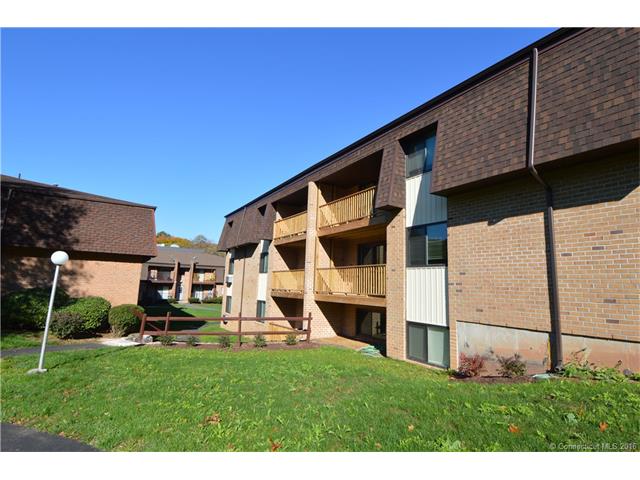525 Crown St, Meriden, CT 06450