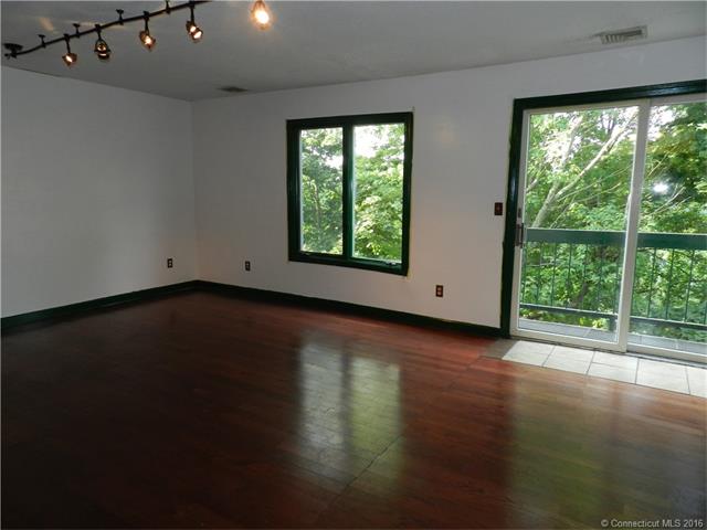 219 South Broad St, Meriden, CT 06450