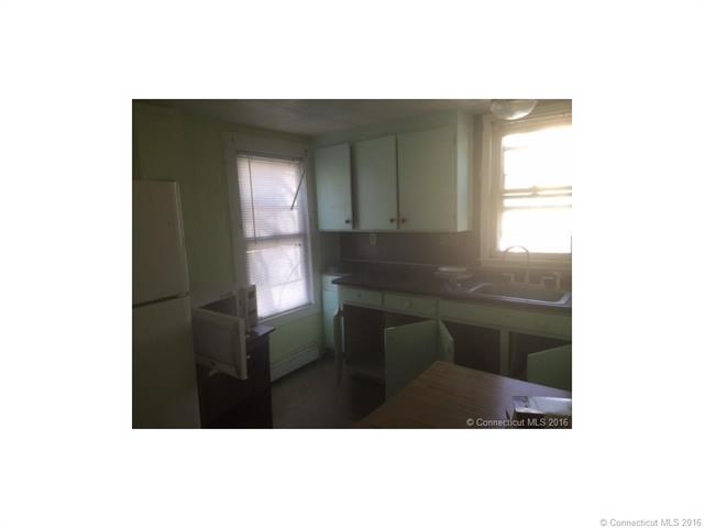 104 Veteran St, Meriden, CT 06450