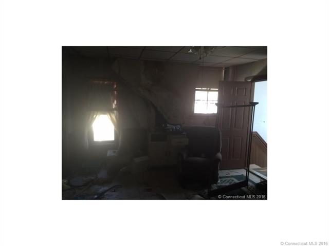 104 Veteran St, Meriden, CT 06450