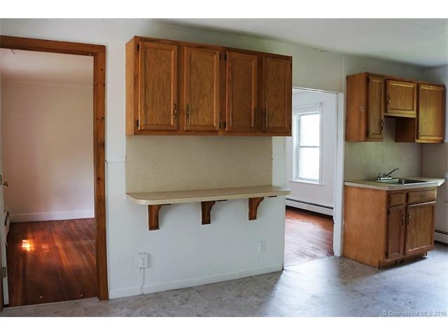 248 S Colony St, Meriden, CT 06450