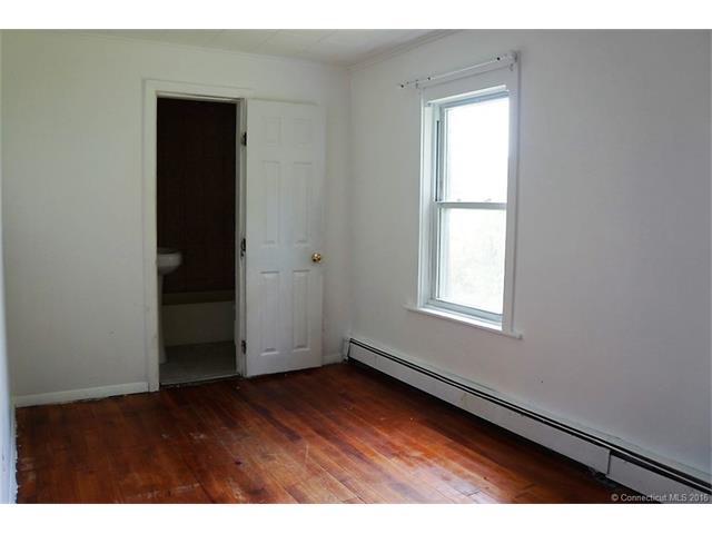 248 S Colony St, Meriden, CT 06450
