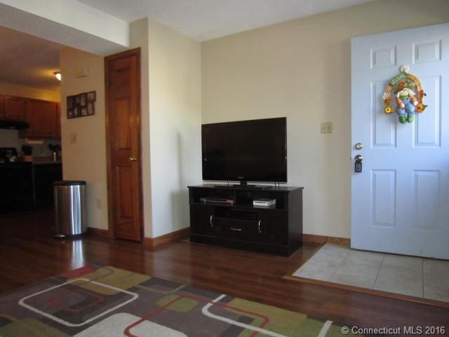 1655 North Colony Rd, Meriden, CT 06450