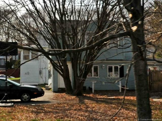 196 1/2 Gravel St, Meriden, CT 06450