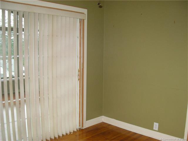 25 Welles Ter, Meriden, CT 06450
