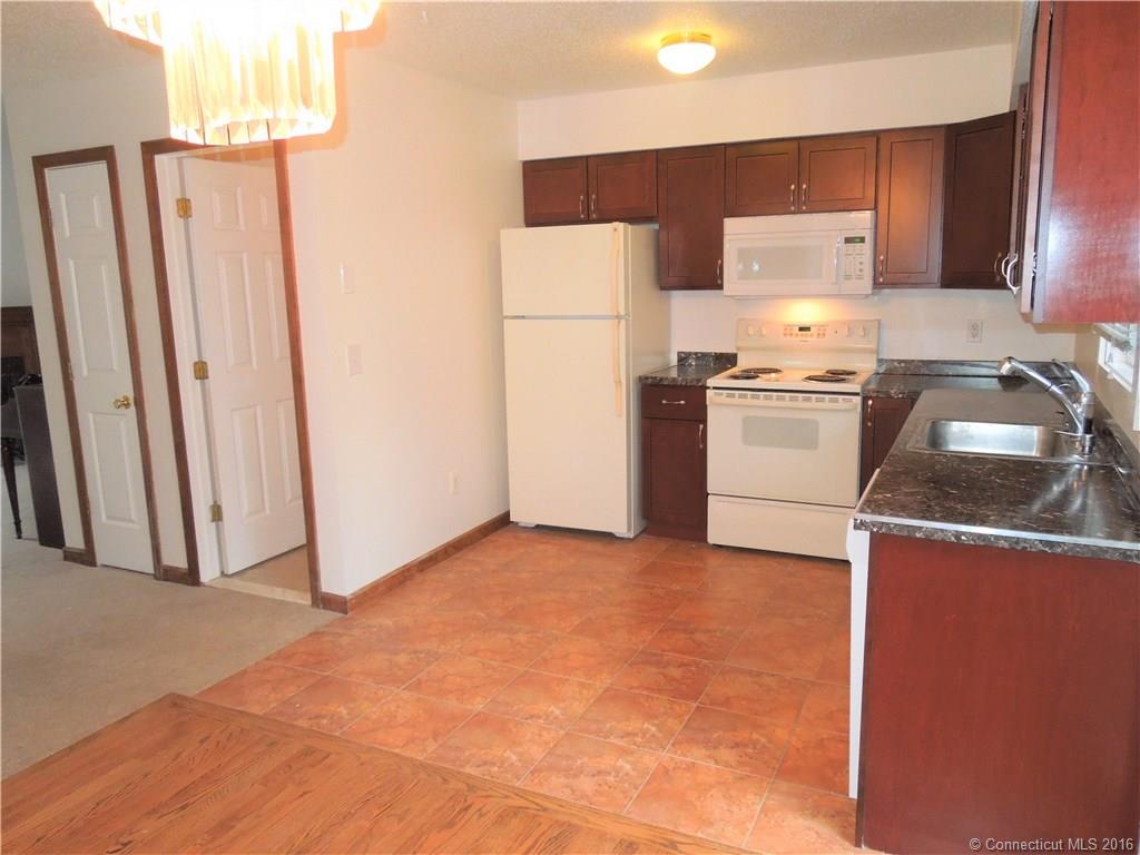 78 Woodland Ridge, Meriden, CT 06450
