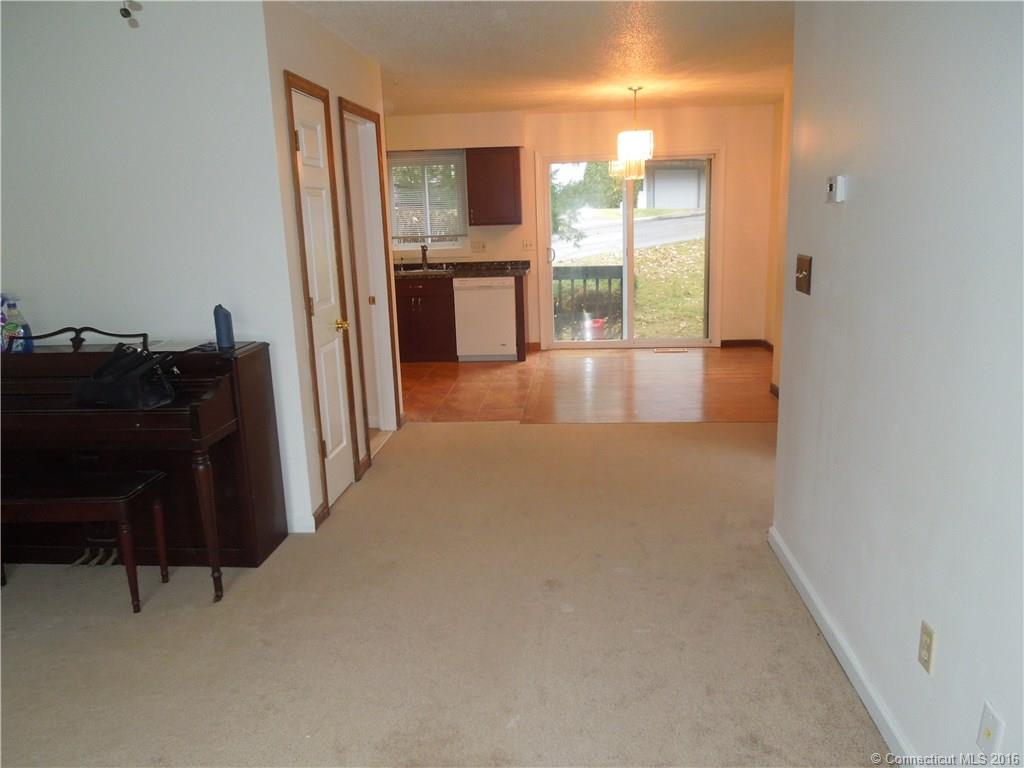 78 Woodland Ridge, Meriden, CT 06450