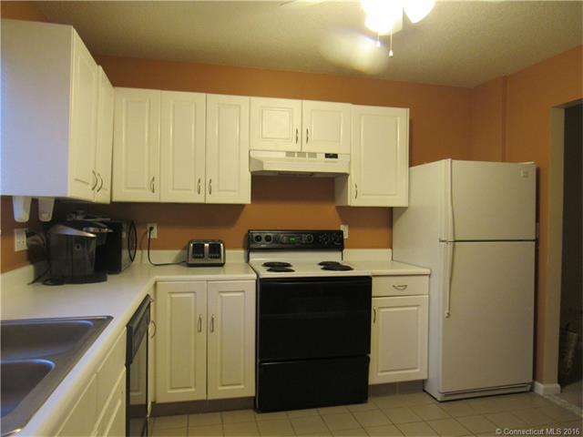 149 Suffolk Court, Meriden, CT 06450