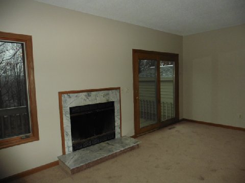 882 N Colony Rd, Meriden, CT 06450