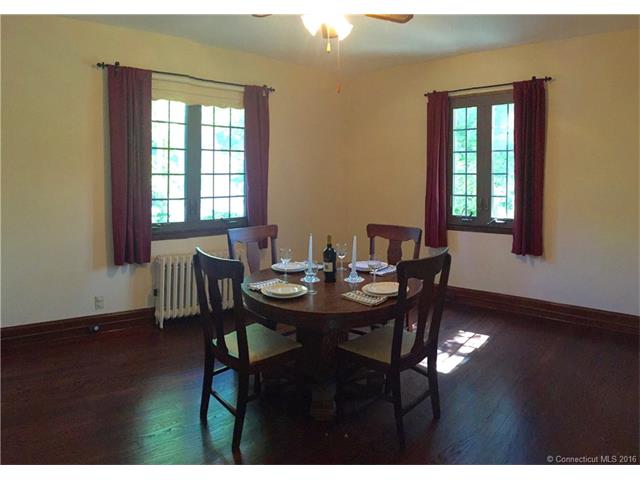 460 East Main St, Meriden, CT 06450