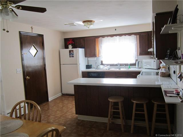 209 Murray St, Meriden, CT 06450