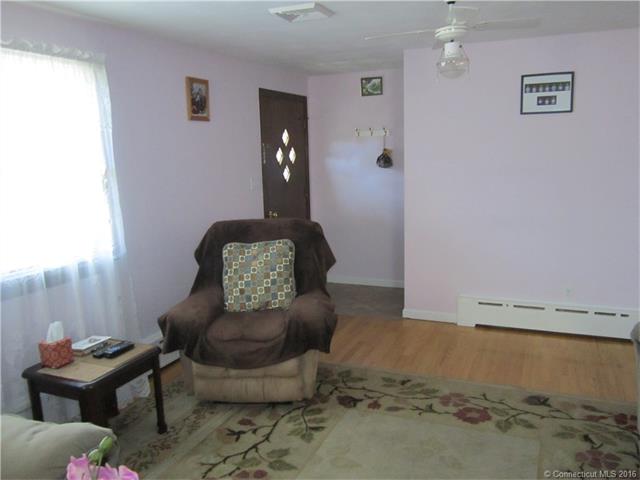 209 Murray St, Meriden, CT 06450