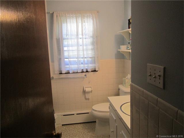 209 Murray St, Meriden, CT 06450
