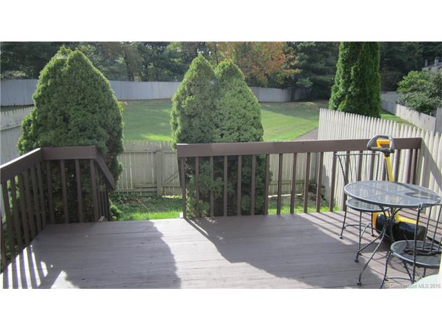 226 Sterling Village , Meriden, CT 06450