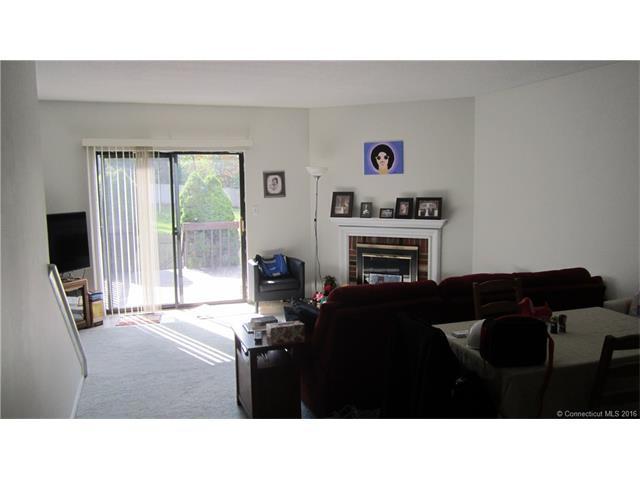 226 Sterling Village , Meriden, CT 06450